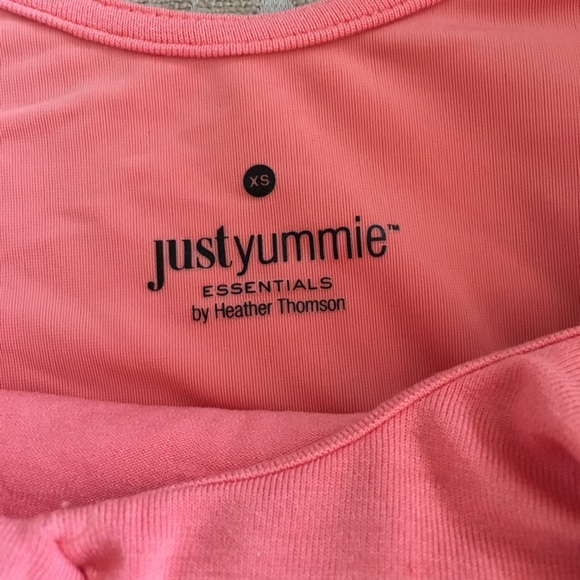 Yummy Tummy Ruffle Tank with Tummy Control - Picture 2 of 4